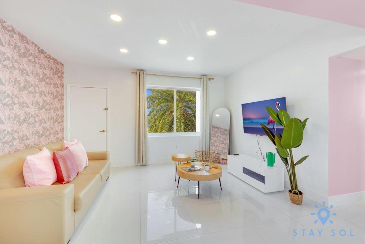 Free Parking, Bay View, Pool, Step To Beach ハリウッド エクステリア 写真