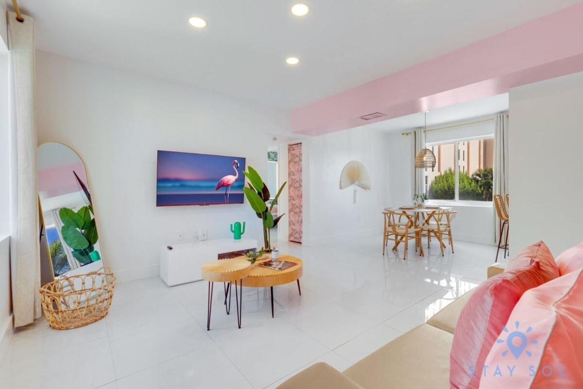 Free Parking, Bay View, Pool, Step To Beach ハリウッド エクステリア 写真