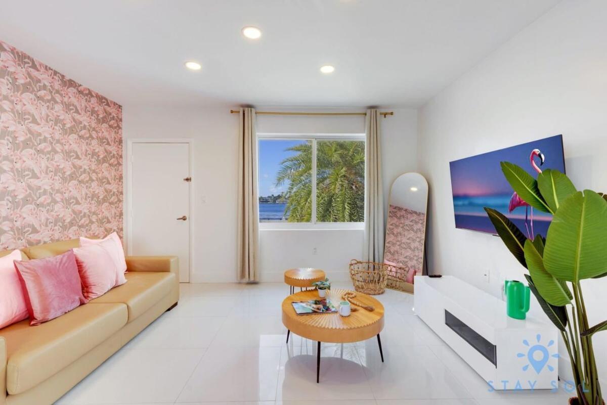 Free Parking, Bay View, Pool, Step To Beach ハリウッド エクステリア 写真