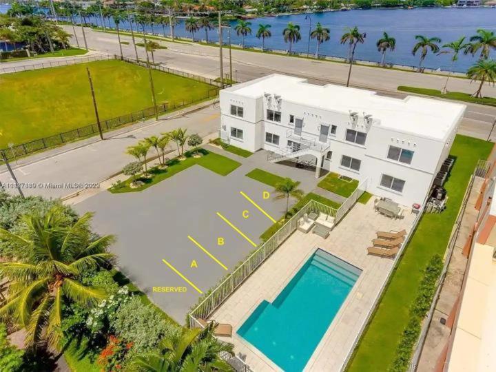 Free Parking, Bay View, Pool, Step To Beach ハリウッド エクステリア 写真