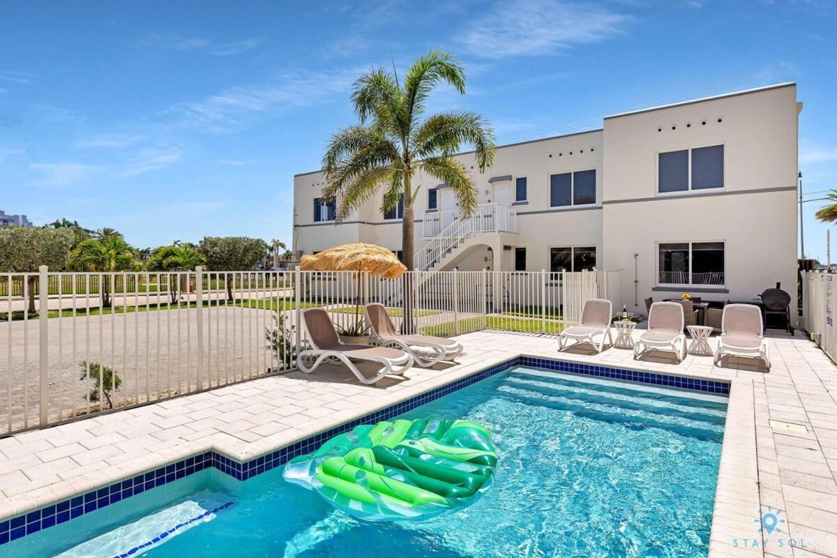 Free Parking, Bay View, Pool, Step To Beach ハリウッド エクステリア 写真