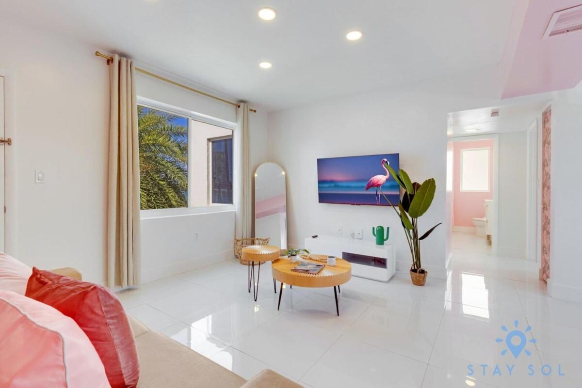 Free Parking, Bay View, Pool, Step To Beach ハリウッド エクステリア 写真