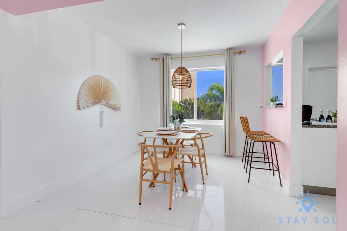 Free Parking, Bay View, Pool, Step To Beach ハリウッド エクステリア 写真